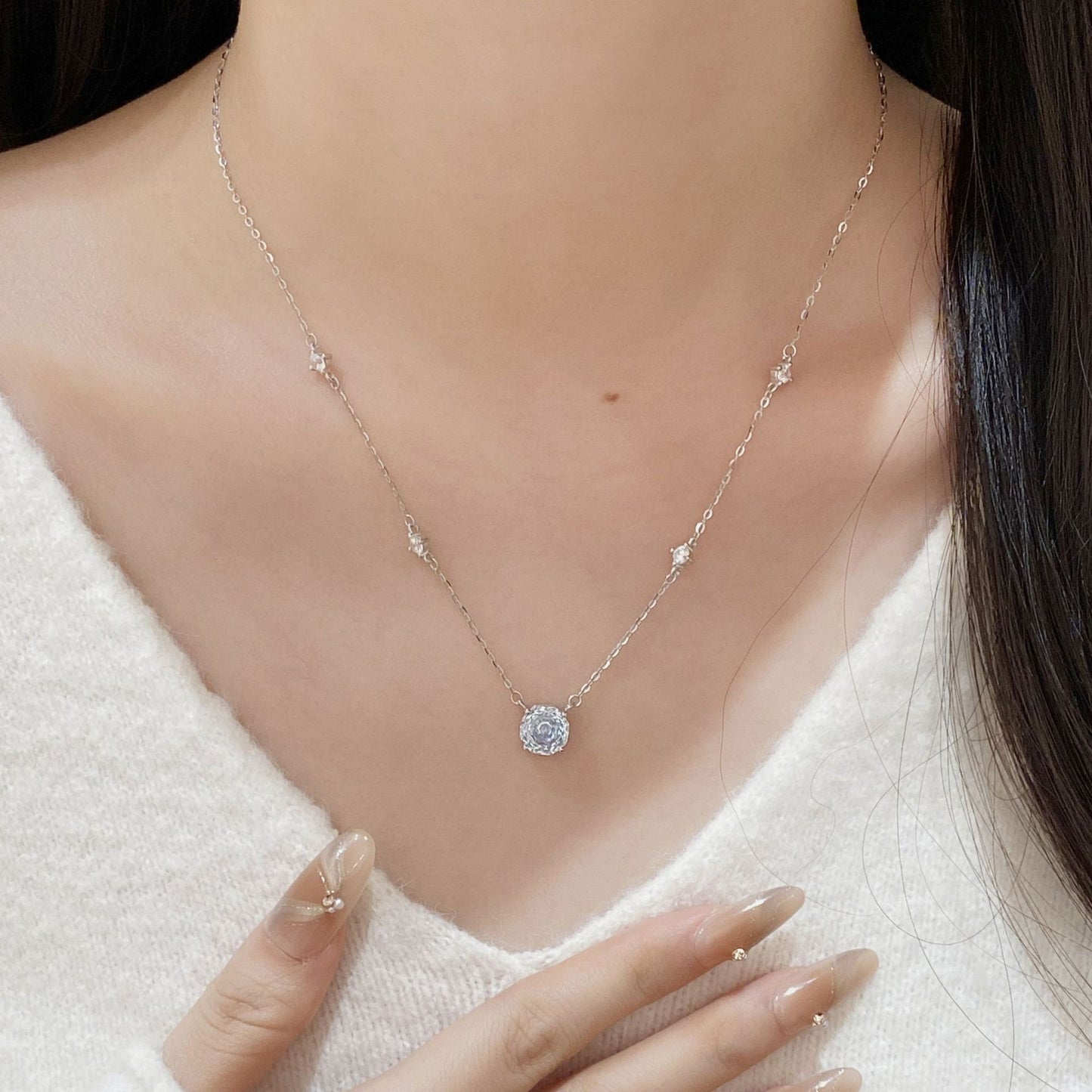 F廠【DQ0013N】S925純銀超閃玫瑰切項鍊女輕奢高級感精緻鋯石通勤鎖骨鏈
 25.10-4