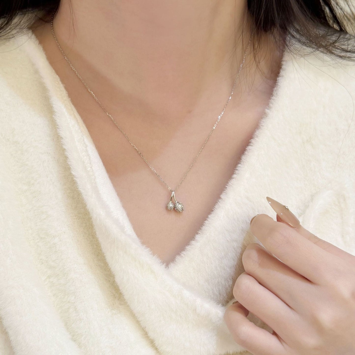 E廠【XDQ0692N】925純銀小清新鬱金香項鍊女輕奢小眾設計感鎖骨鏈通勤百搭款
 26.03-1