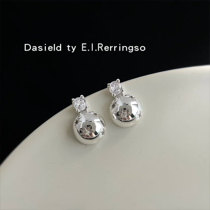 C廠【7056】甜酷風微鑲鋯石芒星925銀針半圓幾何高級感個性新款
 25.11-2