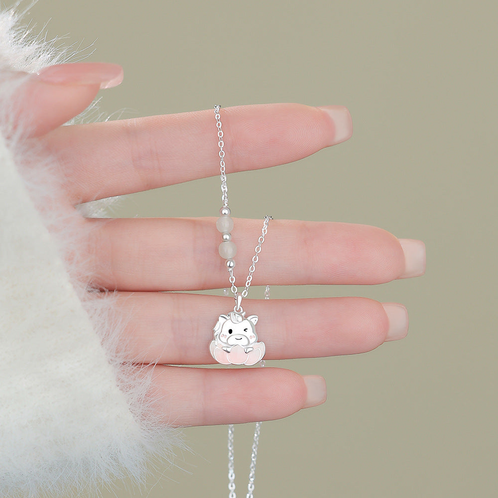 D廠【YC2484N】原創足銀S999好事蓮蓮小馬耳環與田玉手鍊清新耳環小眾首飾
 26.01-1