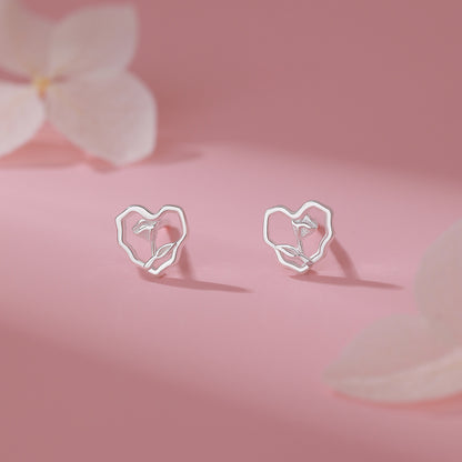 D廠【YC2447E】足銀S999愛心耳環韓風氣質甜美養耳洞溫柔精緻設計感小眾耳飾
 26.03-2