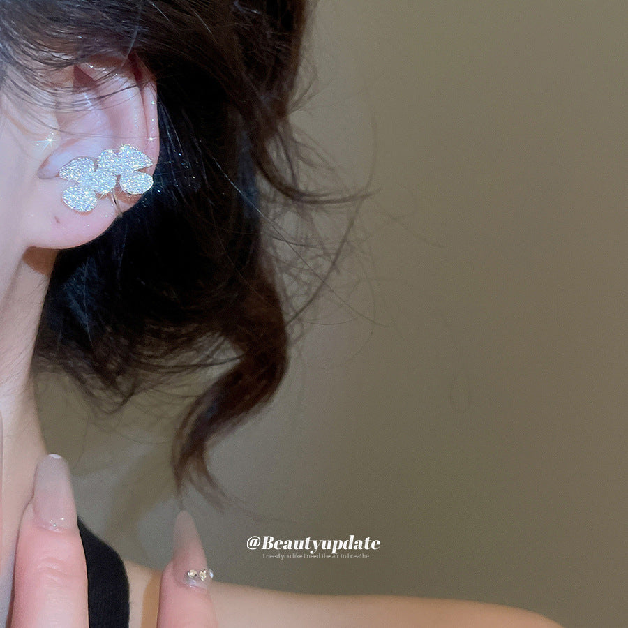 A廠【HE29298】韓系ins鋯石花瓣耳夾輕奢氣質優雅無耳洞耳骨夾小眾高級感耳飾女
 25.11-2