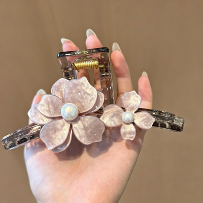 C廠【X745】粉紅色花朵抓夾女大號春夏頭鯊魚夾高級感漂亮盤夾獨特新款飾
 26.08-3「C廠-單筆結帳需滿，NT$500出貨(不含運費)」