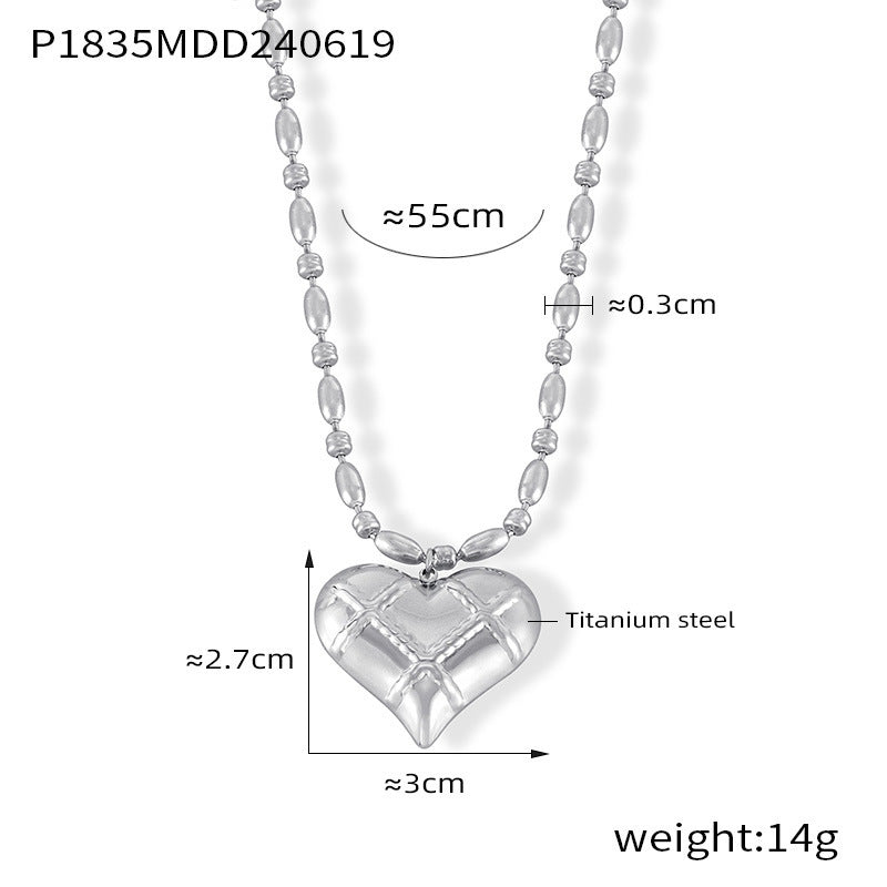 B廠【P1835】歐美跨境空心愛心網格紋理吊墜時尚復古百搭鈦鋼米珠鍊chic風飾品 24.06-4