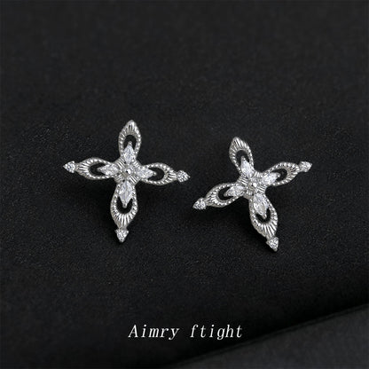 A廠【7975】【四芒星】原創個性甜酷風清冷感微鑲鋯石芒星耳飾女小眾耳釘
 26.08-3