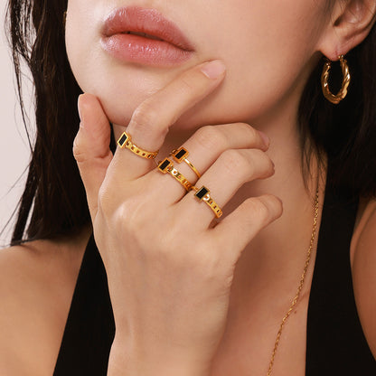 B廠【A461】飾品歐美冷淡風簡約黑方塊貝母戒指不鏽鋼電鍍18K金指環女 25.03-1