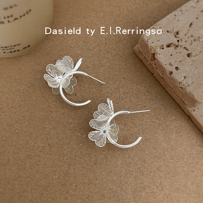 A廠【6595】清新甜美時尚通勤新款度假風鏤空立體幾何花朵耳環耳環
 25.08-5