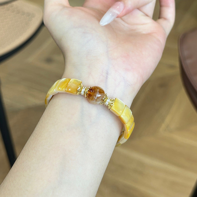 A廠【vsl3247】小眾設計白貝手動輕奢精緻轉運珠黃塔晶手串女手鍊禮物
 26.08-3