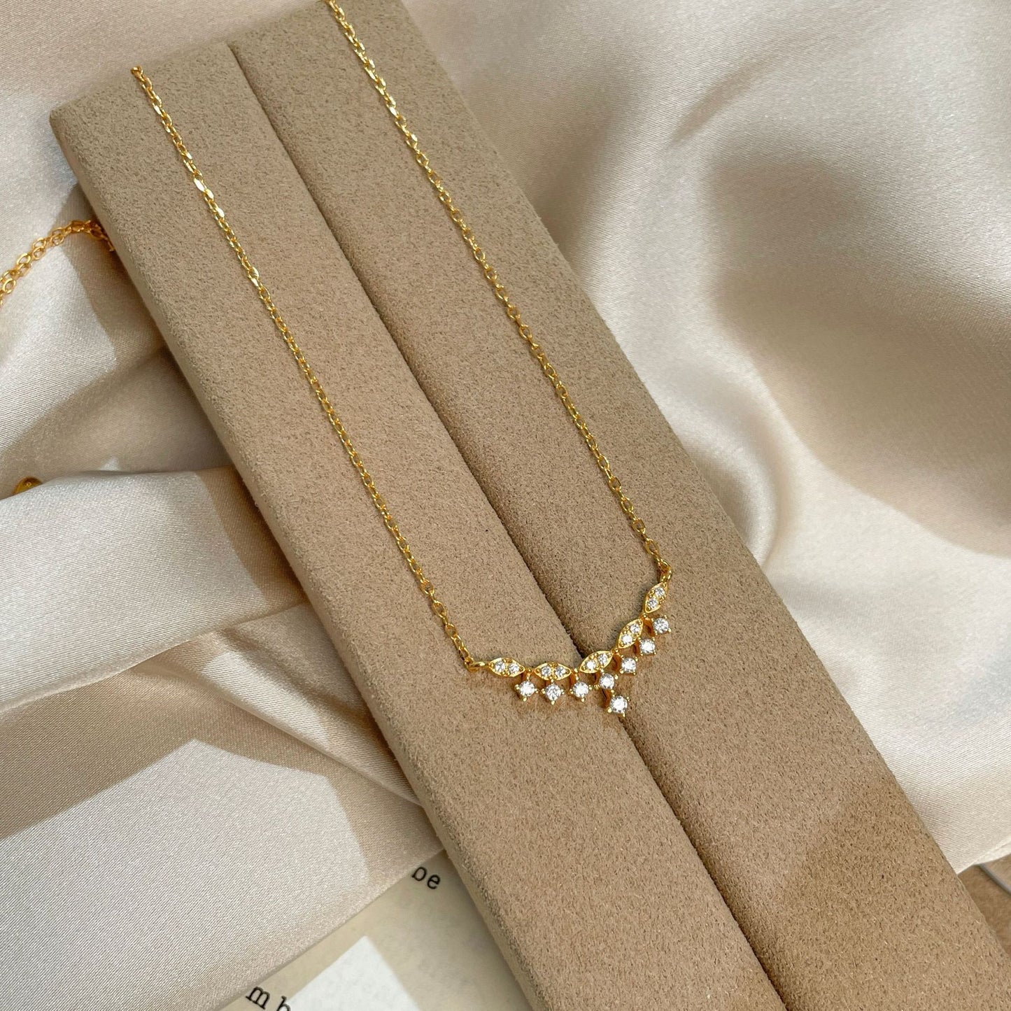 E廠【DQ0025N】法式輕奢爆閃滿天星項鍊女S925純銀輕奢設計感mini鋯石鎖骨鏈
 25.10-3