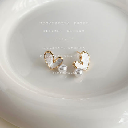 A廠【3061】天然貝殼愛心耳環甜美可愛設計感心型珍珠高級感氣質通勤百搭耳飾 25.01-2