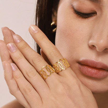 B廠【A516】環環相扣戒指ins冷淡風小眾鏤空圓環交錯不鏽鋼鍍金食指戒 25.03-1