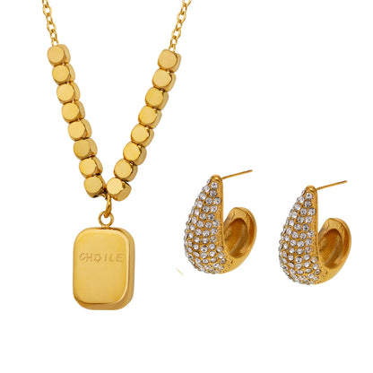 B廠【P1358】 ins水滴鑲鑽耳環法式小方塊雕刻英文方牌吊墜項鍊日常配件 25.01-4