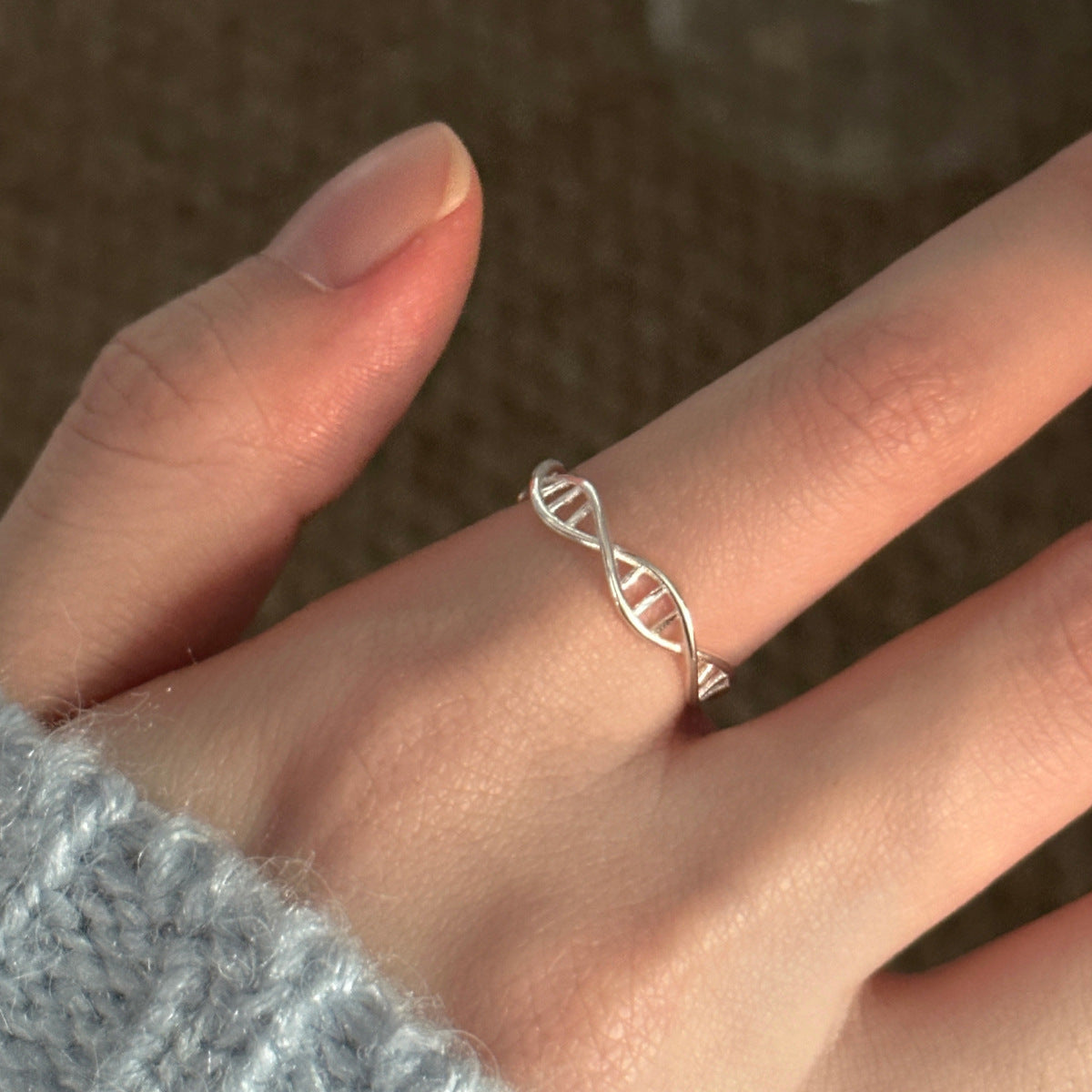 F廠【XDQ8609R】S925純銀DNA螺紋戒指小眾設計幾何交織食指戒女百搭開口指環
 25.11-2