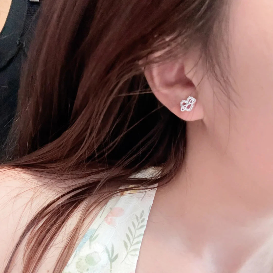 E廠【XDQ10833E】S999純銀韓系精緻閃鑽愛心耳環女簡約小巧蝴蝶結鋯石耳飾百搭
 26.06-1