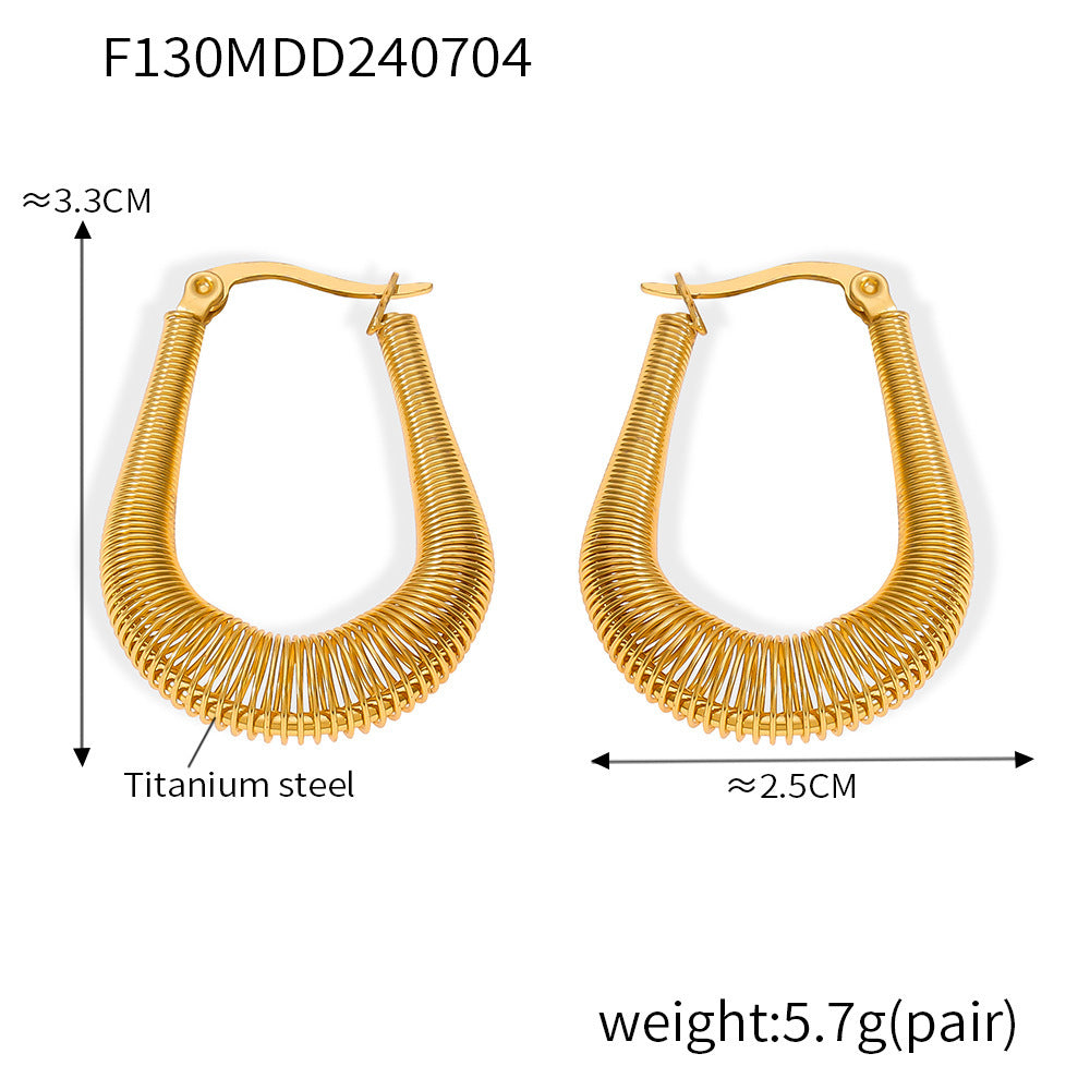 B廠【F130】時尚復古歐美風飾品個性不掉色彈簧U造型質感耳環鈦鋼鍍真金耳環 24.07-2