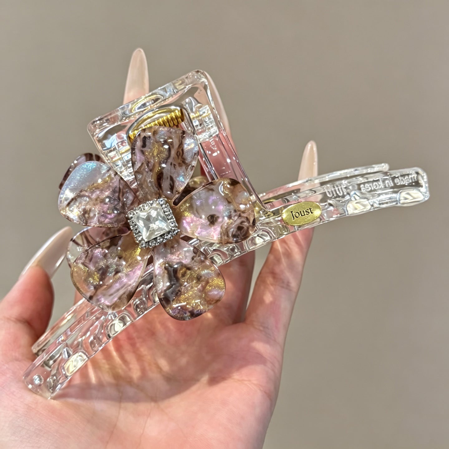 C廠【X638】氣質大水鑽花朵抓夾女量大鯊魚夾高級感盤夾子2026新款飾
 26.07-5