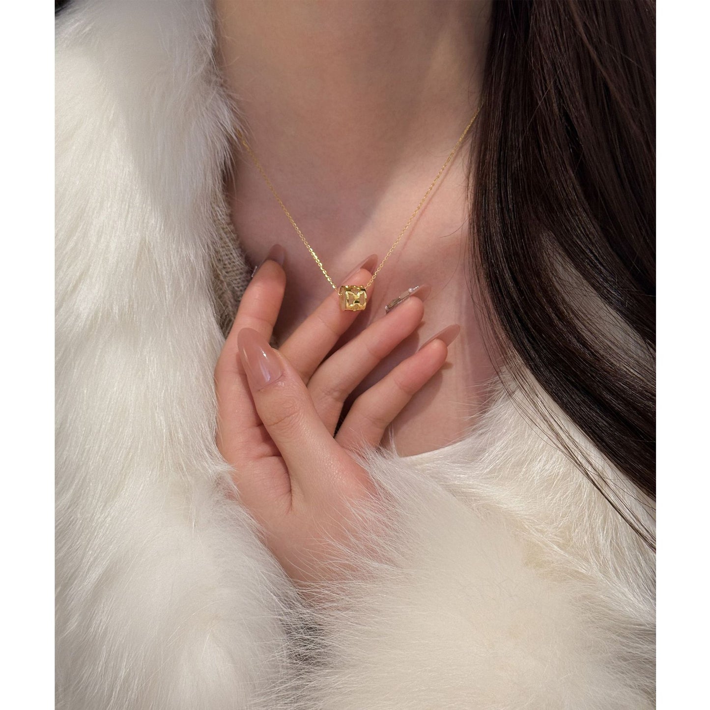 E廠【XDQ0121N】925純銀四葉草路通項鍊女輕奢高級感小蠻腰玉髓鎖骨鏈首飾
 26.03-1