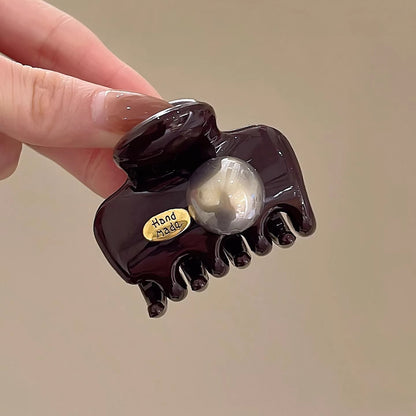 C廠【X7】高級感珍珠小金標高馬尾抓夾女半紮髮後腦勺髮夾2026新款鯊魚夾子
 26.03-2