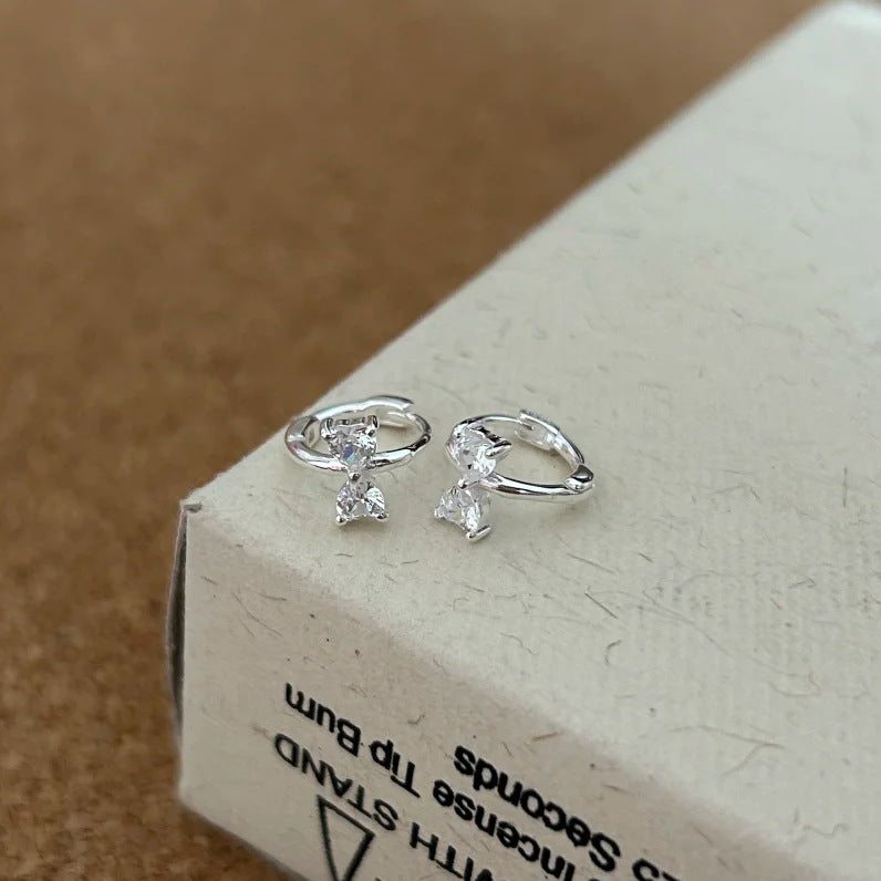 E廠【XDQ11182E】甜美ins風超閃蝴蝶結耳環女S925純銀精緻設計感耳環迷你耳飾
 25.12-1