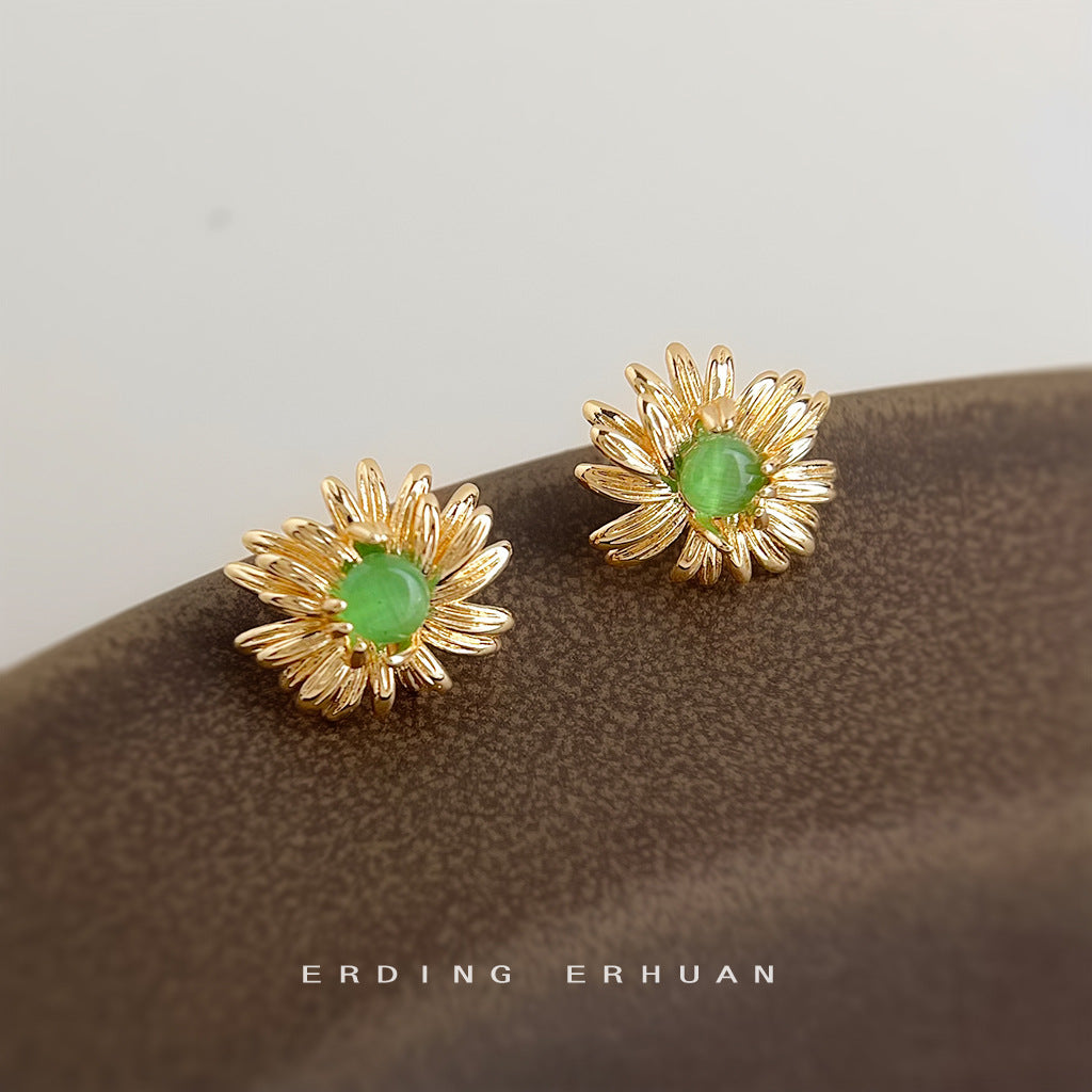 C廠【6405】時尚老錢風設計師款925銀針原創立體雛菊耳飾耳釘飾品
 25.10-3