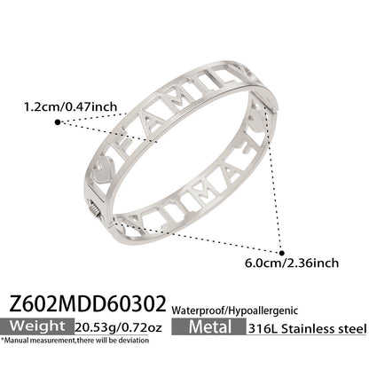 B廠【Z601】歐美ins輕奢風鏤空FAMILY字母愛心卡扣手鐲不鏽鋼18k鍍金時尚手飾
 26.03-3
