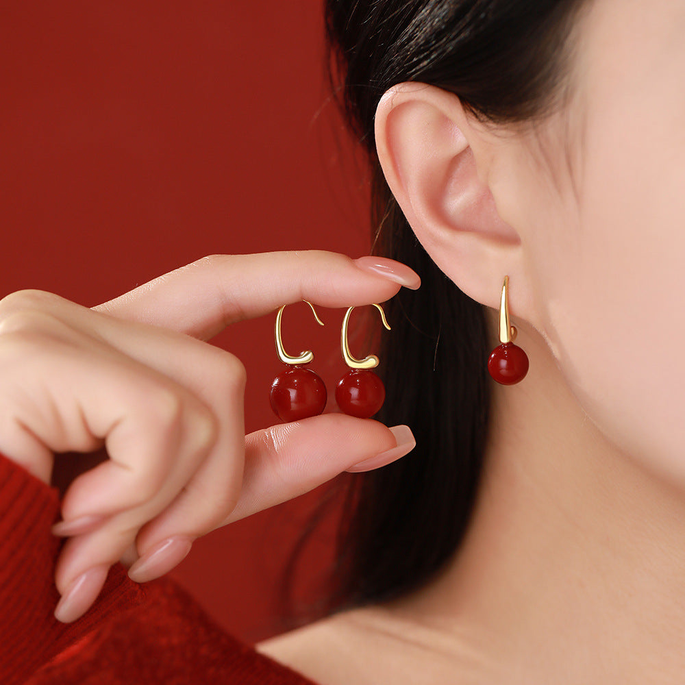 D廠【YC2883E】純銀S925紅豆一字耳鉤個性復古秋冬極簡顯瘦溫柔精美耳飾
 26.01-2