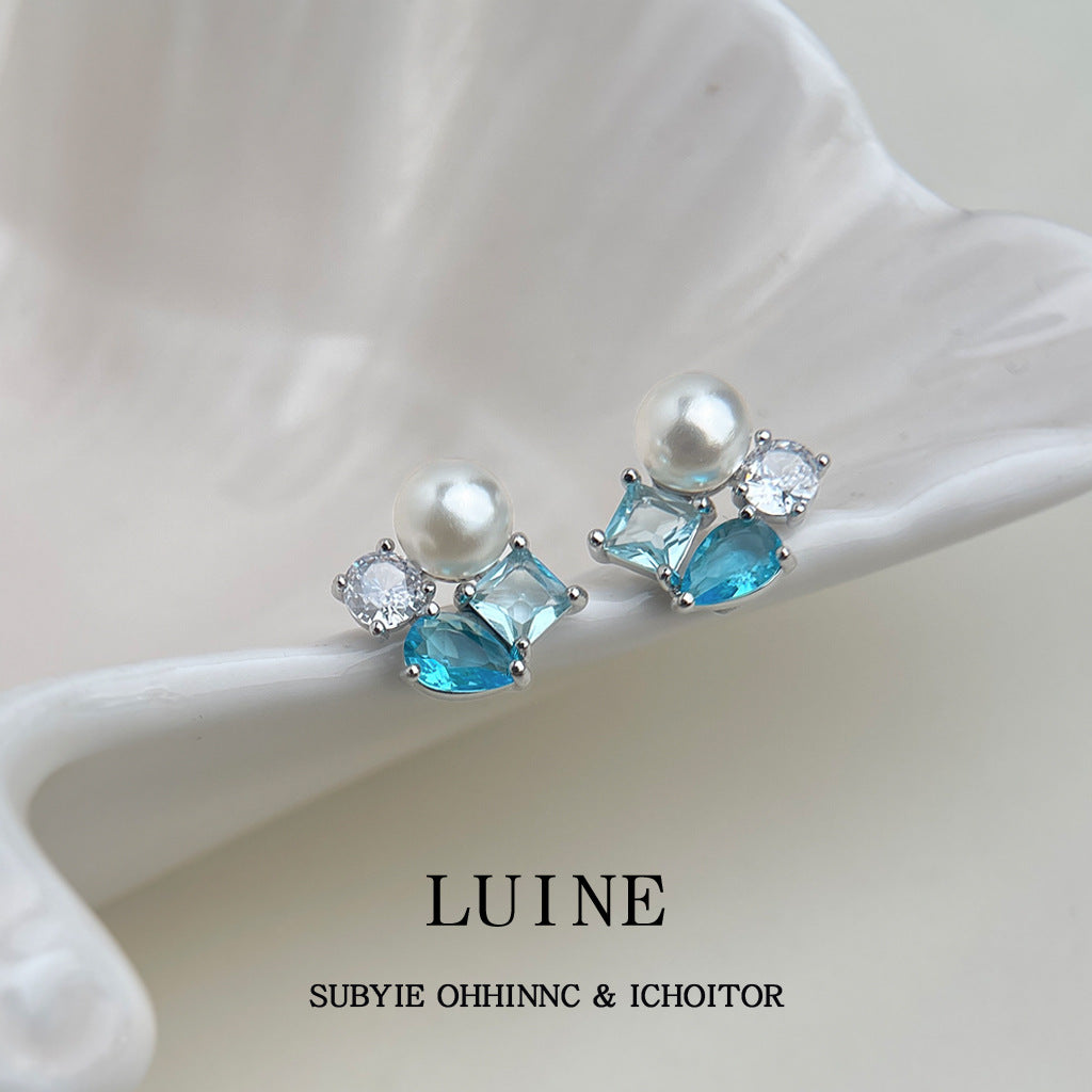 A廠【6430】原創清新甜美設計師立體幾何高級感簡約時尚百搭通勤鋯石耳環耳飾
 25.12-1