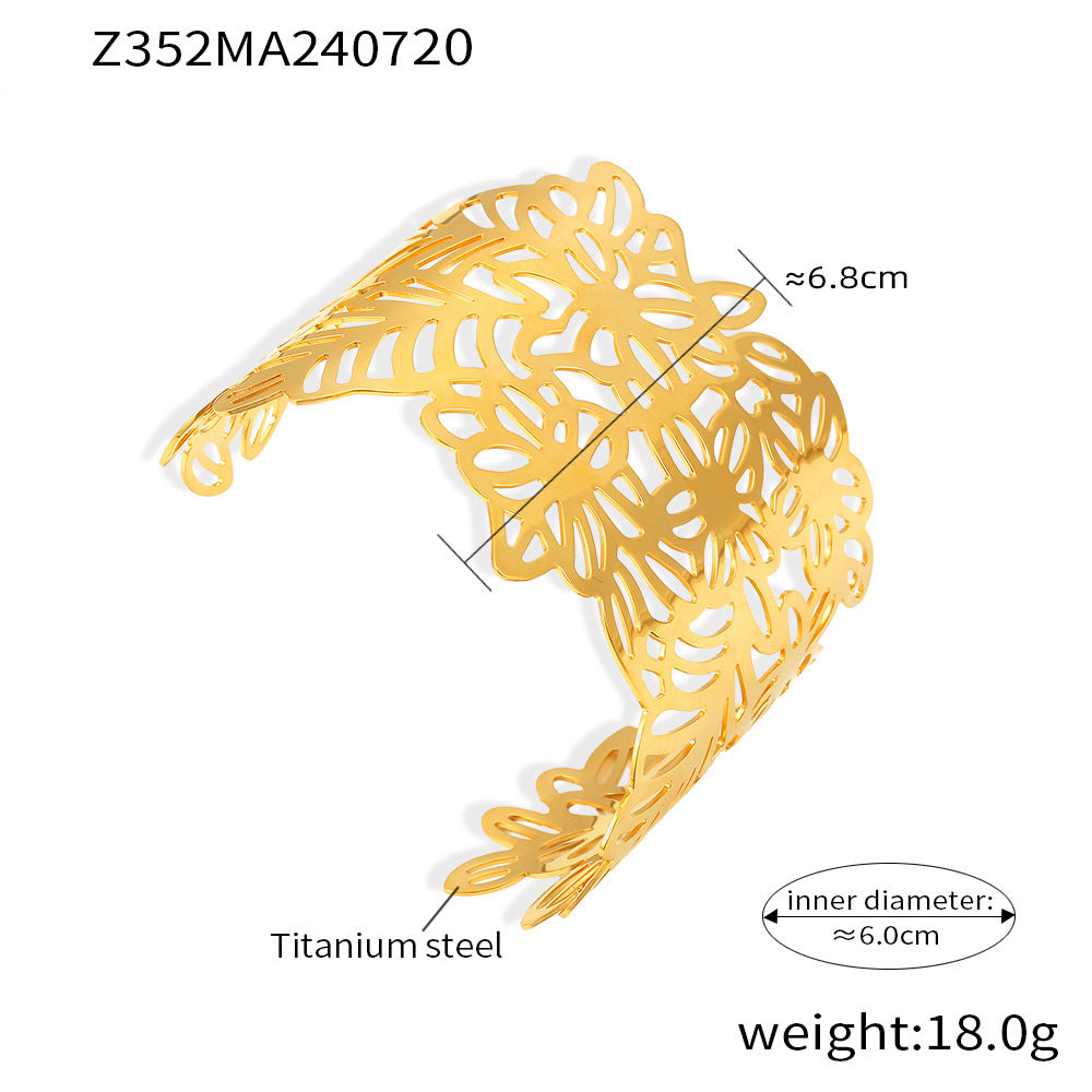 B廠【Z352】歐美跨國花朵葉子拼接開口手環鈦鋼鍍18k金個性誇張幾何鏤空手飾 24.07-4