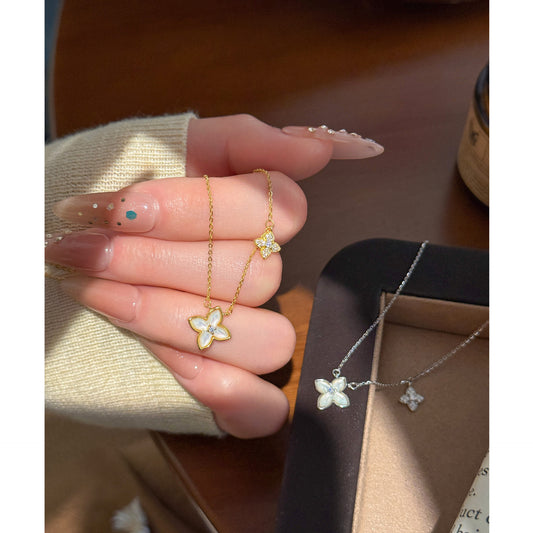 E廠【XDQ0120N】S925純銀精緻貝殼四葉草項鍊女復古輕奢花朵高級感鎖骨鏈
 26.03-1