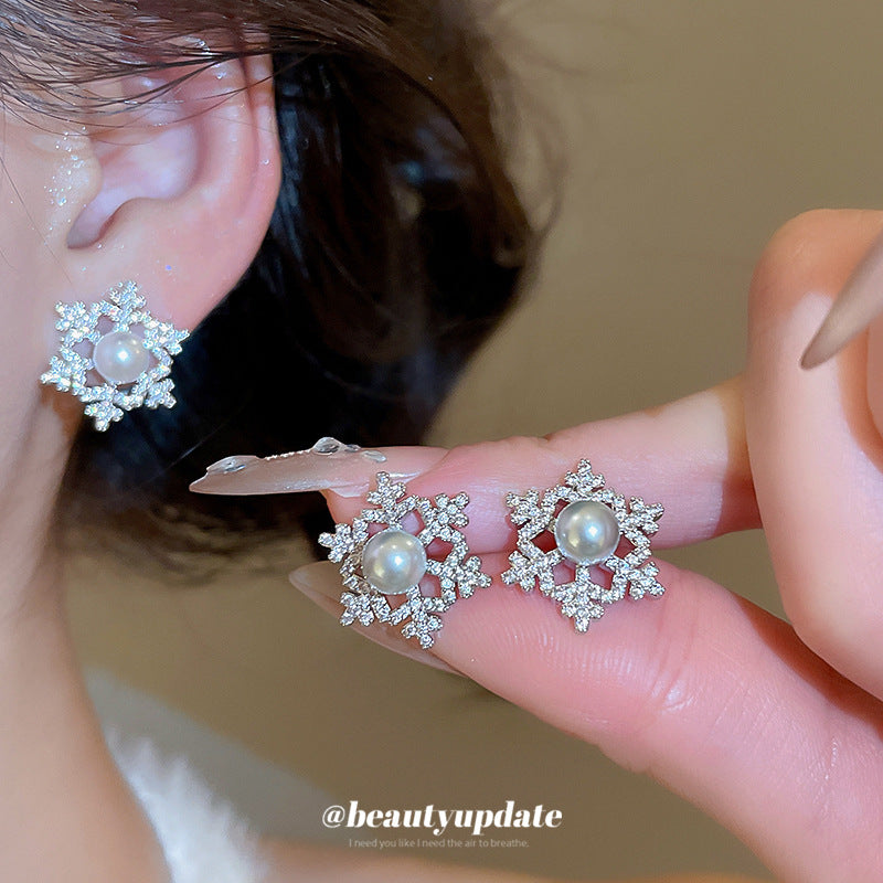 A廠【HE29327】925銀針鋯石鏤空雪花珍珠耳環精緻優雅輕奢氣質耳環小眾高級感耳飾女
 25.11-2