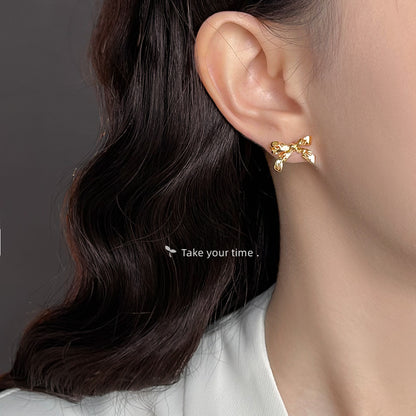 A廠【6653】設計師~原始縫合裂痕蝴蝶結925銀針鍍14K個性ins創意耳環耳飾
 25.08-5