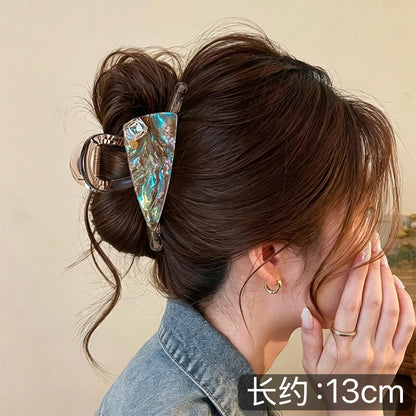 C廠【X388】醋酸三角抓夾女輕奢閃鑽半紮髮鯊魚夾高級感頭髮髮夾2026新款髮飾
 26.06-1「C廠-單筆結帳需滿，NT$500出貨(不含運費)」