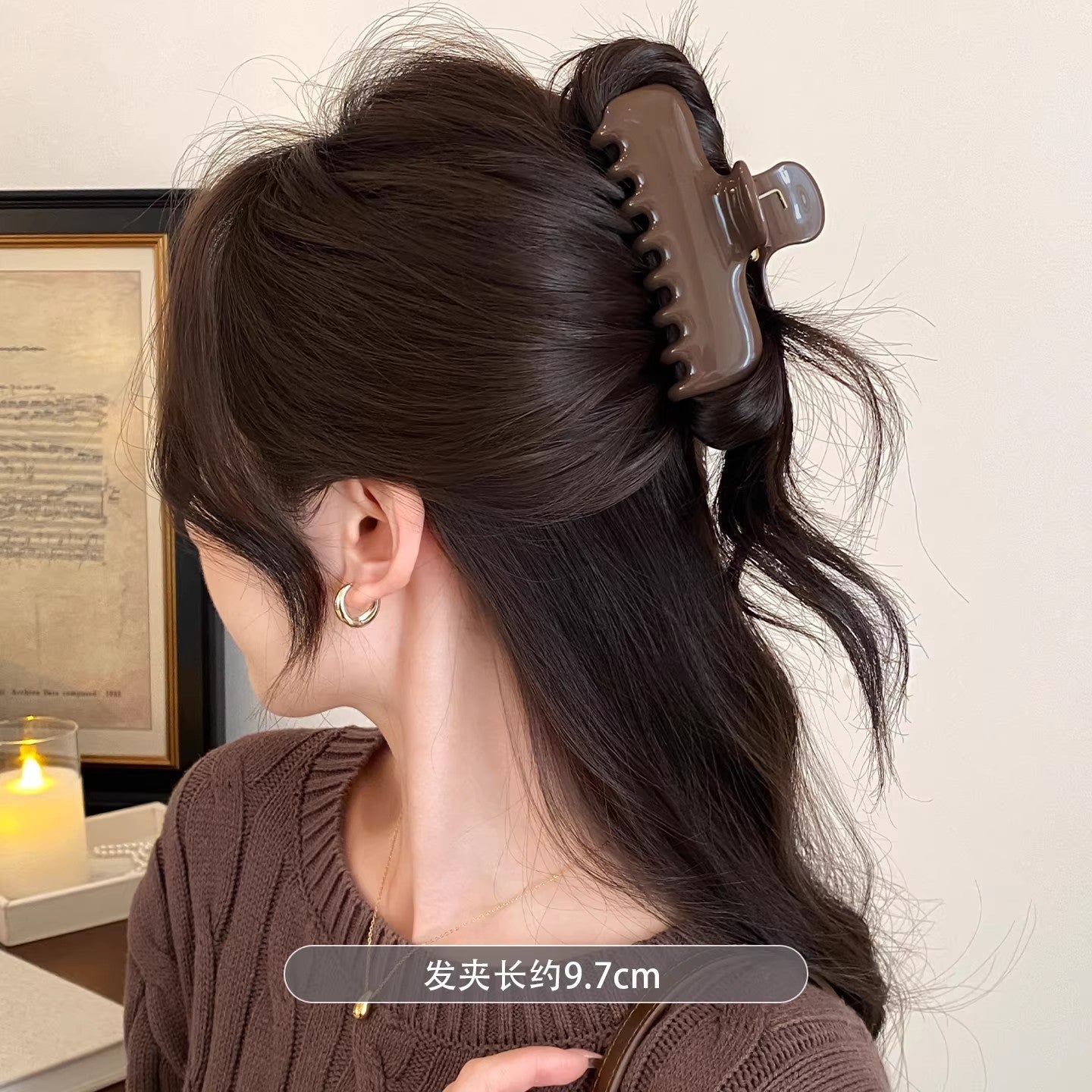 C廠【Y1107】設計感~早春高階大抓夾女2026新款高級感鯊魚夾髮夾後腦勺夾子
 26.02-1