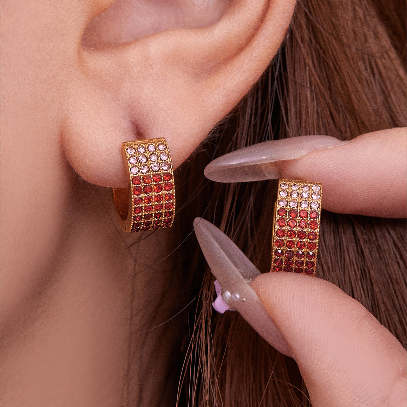 B廠【F651】彩鑽四排鋯石精緻卡扣耳環不鏽鋼鍍18k金時尚百搭個性耳飾
 25.11-1