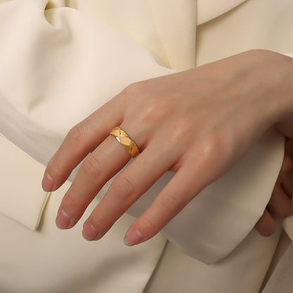 B廠【QA002】歐美ins風ring交叉批花冷淡風戒指 鈦鋼18k金飾品食指戒指環鍍金
 26.03-3