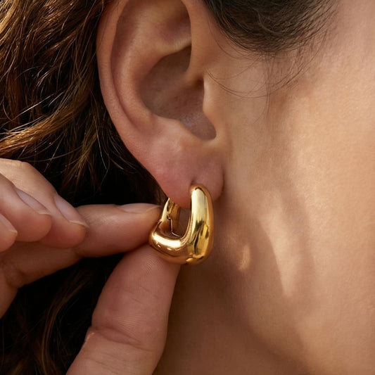 B廠【F1601】歐美小眾高質感不規則U型耳圈重工金屬耳扣不鏽鋼鍍18k金時尚耳飾
 26.04-1