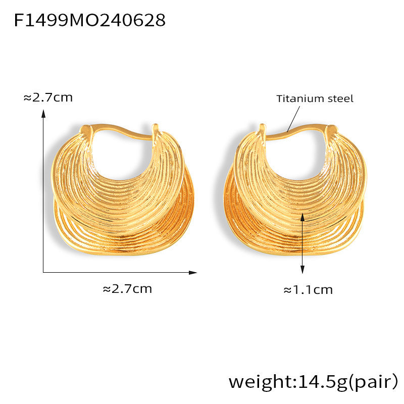 B廠【F1499】歐美ins時髦百搭個性耳環復古鈦鋼鍍真金不規則條紋C型不褪色耳環 24.07-1