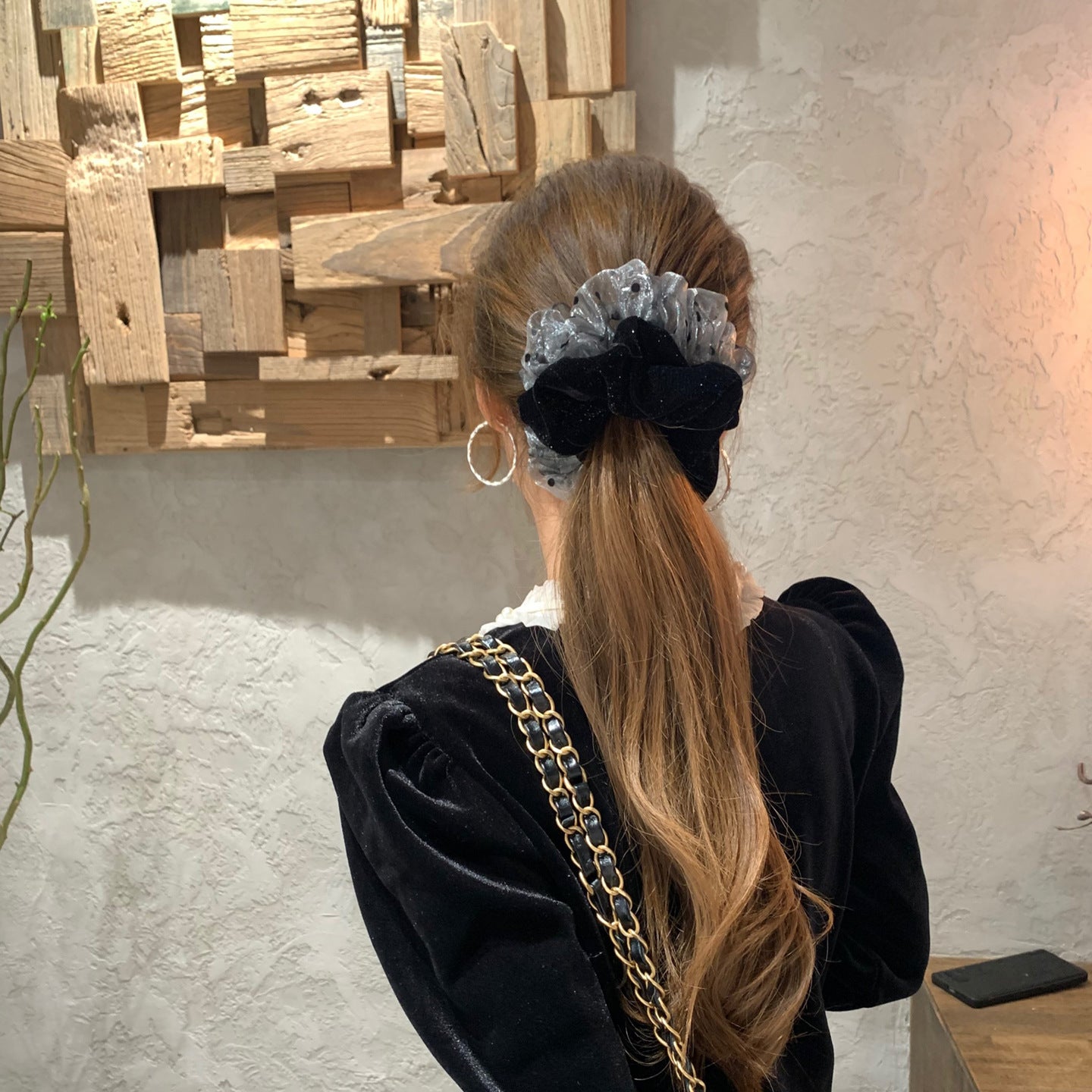 C廠【G71】韓國高級金絲絨秋冬大腸髮圈女2025新款氣質百搭網紗波點髮繩頭花
 25.12-4「C廠-單筆結帳需滿，NT$500出貨(不含運費)」