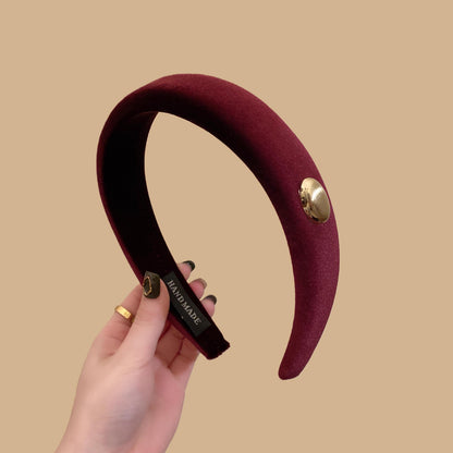 C廠【Y985】新年聖誕復古絲絨金標髮箍女洋氣時尚高顱頂氣質顯白百搭頭箍髮飾
 25.12-4「C廠-單筆結帳需滿，NT$500出貨(不含運費)」