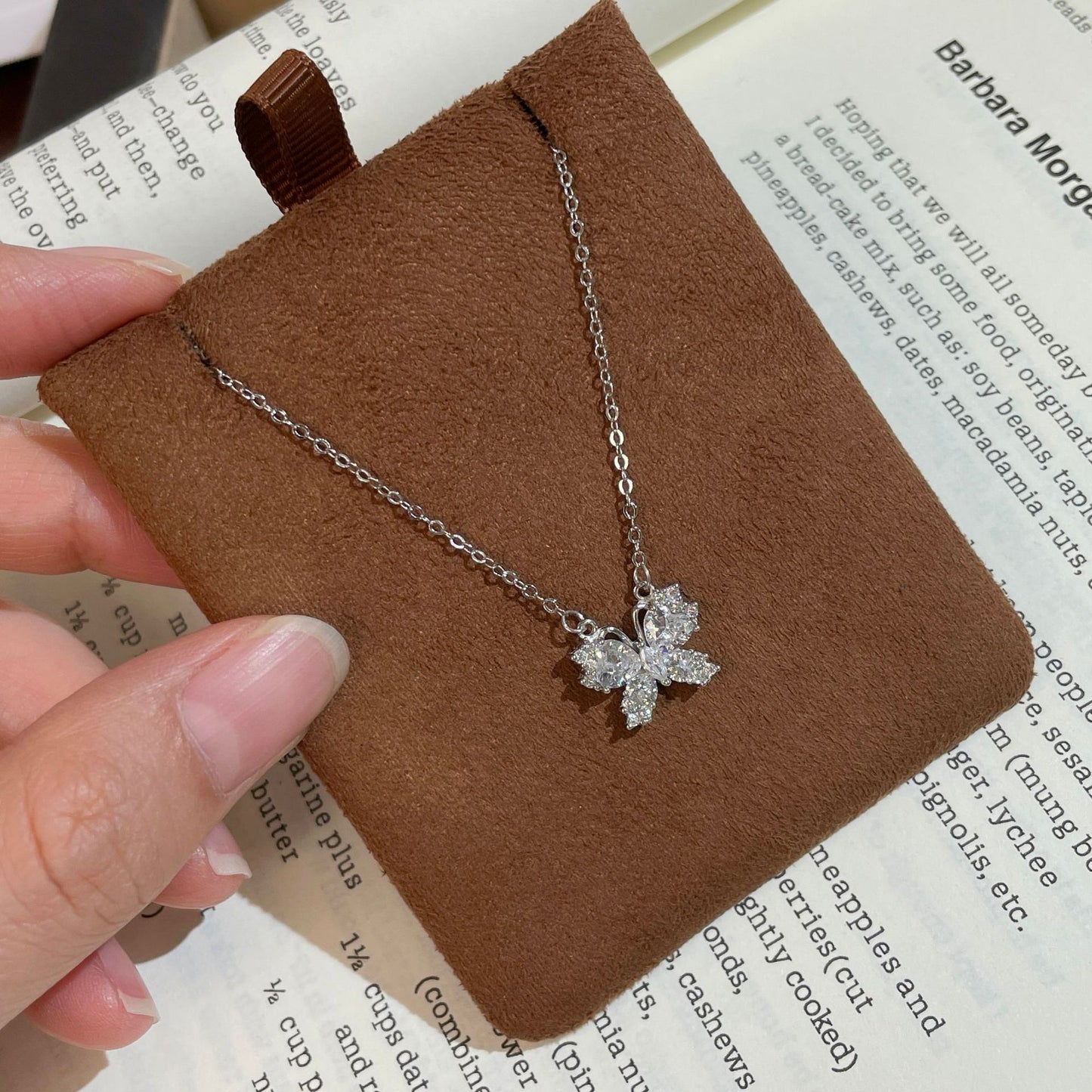 F廠【DQ0848N】S999純銀輕奢甜美閃鑽蝴蝶項鍊女氣質高級感鋯石百搭鎖骨鏈潮
 25.10-4