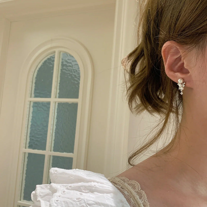 E廠【DQ11167E】法式高級感葡萄串仿珍珠耳環女S925純銀溫柔時尚鋯石顯白耳飾
 25.10-3