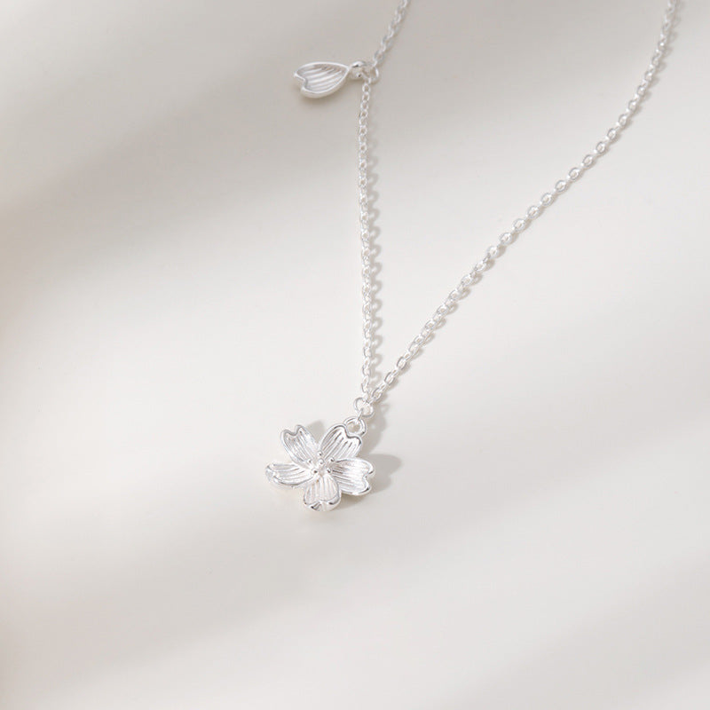 F廠【DQ0898N】S999純銀簡約時尚櫻花項鍊女輕奢高級感花朵ins風百搭鎖骨鏈
 25.10-4