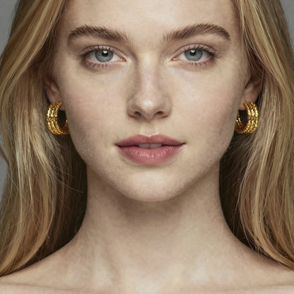 B廠【F022】歐美輕奢風小眾設計感三層C形紋理不鏽鋼鍍金耳環簡約氣質耳環女
 26.02-1