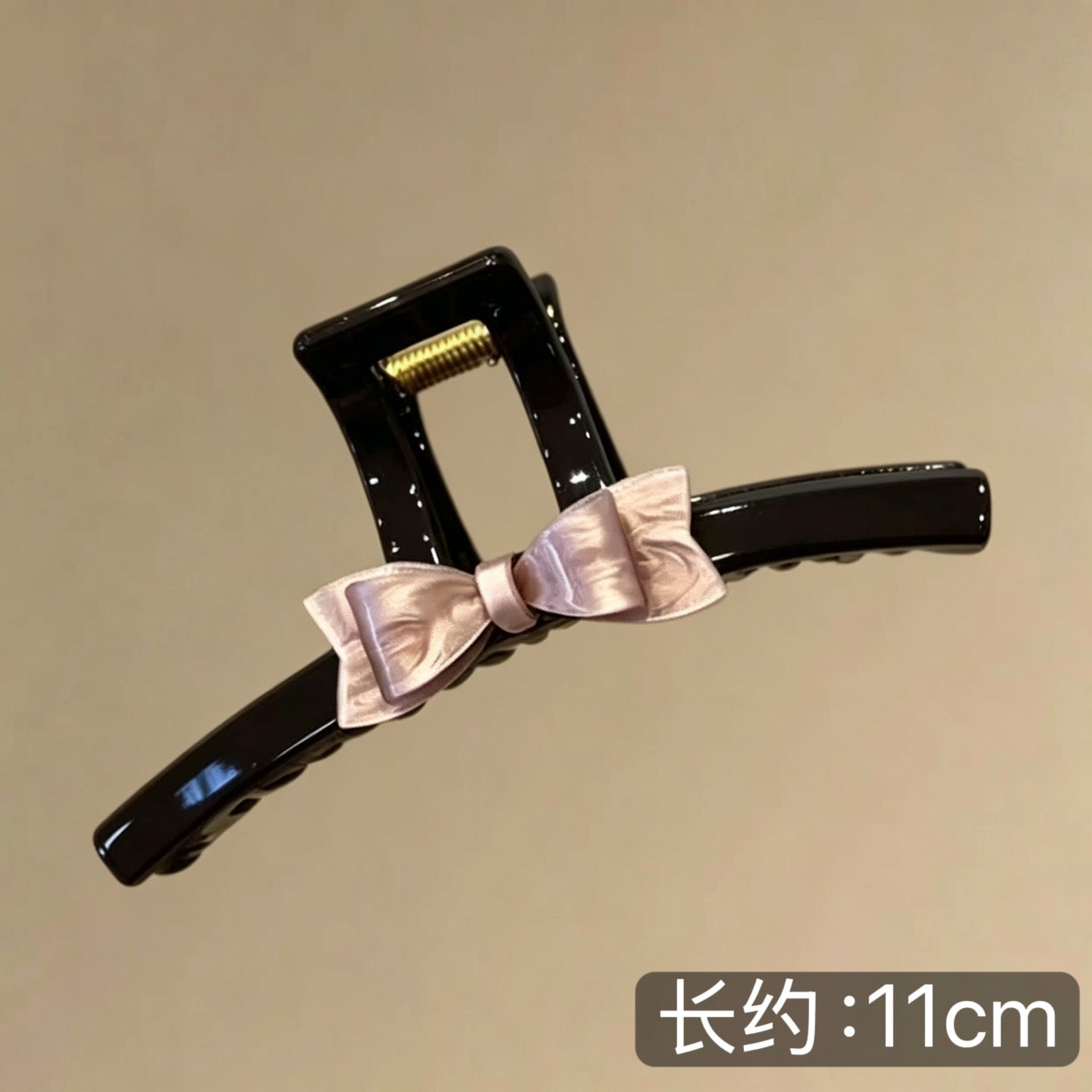 C廠【X407】甜美蝴蝶結抓夾女大號後腦勺盤髮鯊魚夾子高級感髮夾2026新款髮飾
 26.06-1「C廠-單筆結帳需滿，NT$500出貨(不含運費)」