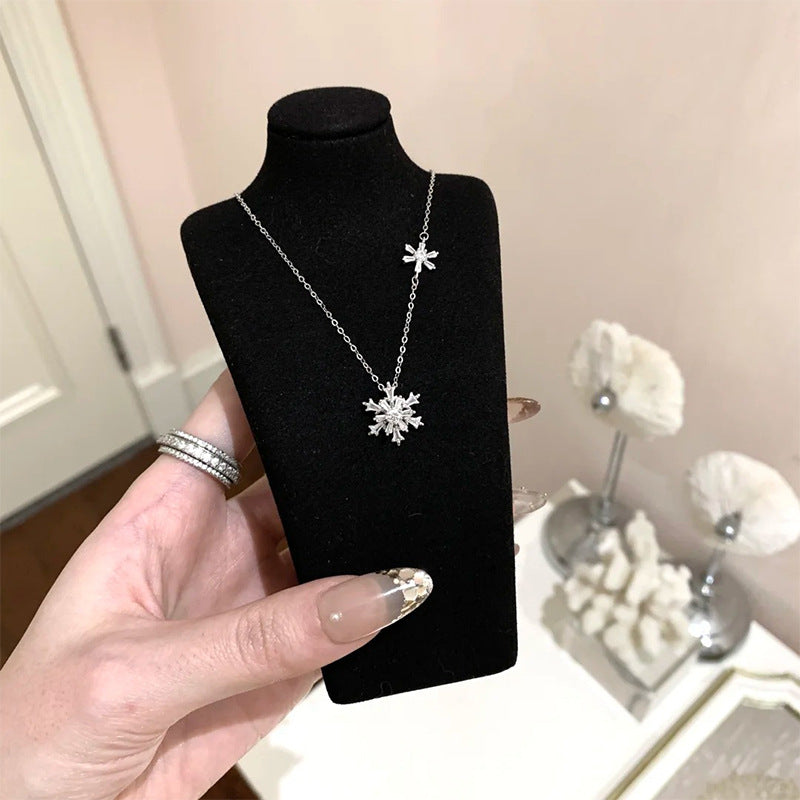 F廠【DQ0285N】簡約時尚轉轉雪花項鍊女S925純銀輕奢設計閃鑽冰晶雪花鎖骨鏈
 25.09-1