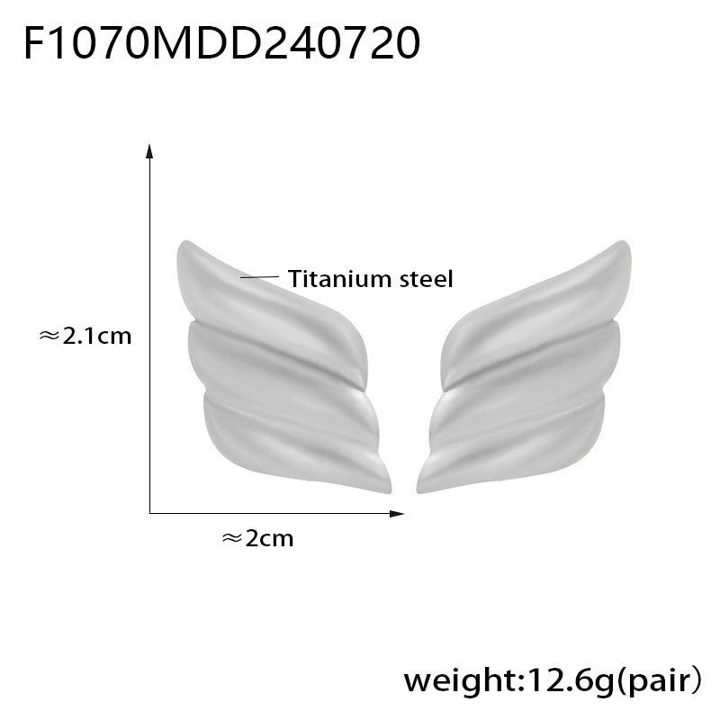 B廠【F1568】歐美跨境熱銷翅膀造型耳環幾何方形鈦鋼鍍18k金輕奢時尚潮流耳飾 24.07-4