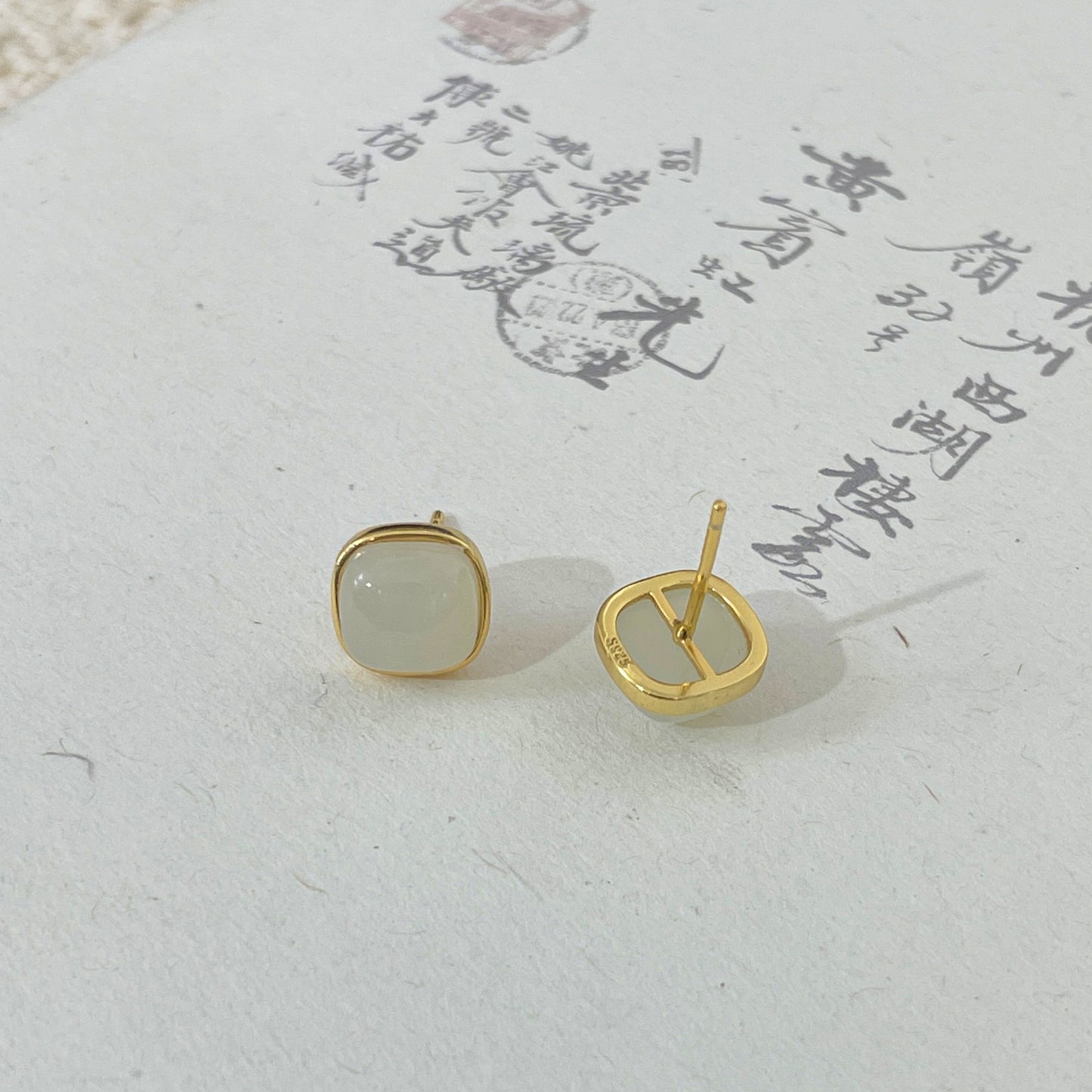 E廠【XDQ11284E】S925純銀新中式天然和田玉耳環高級感輕奢小方糖玉石耳飾品女
 26.01-2