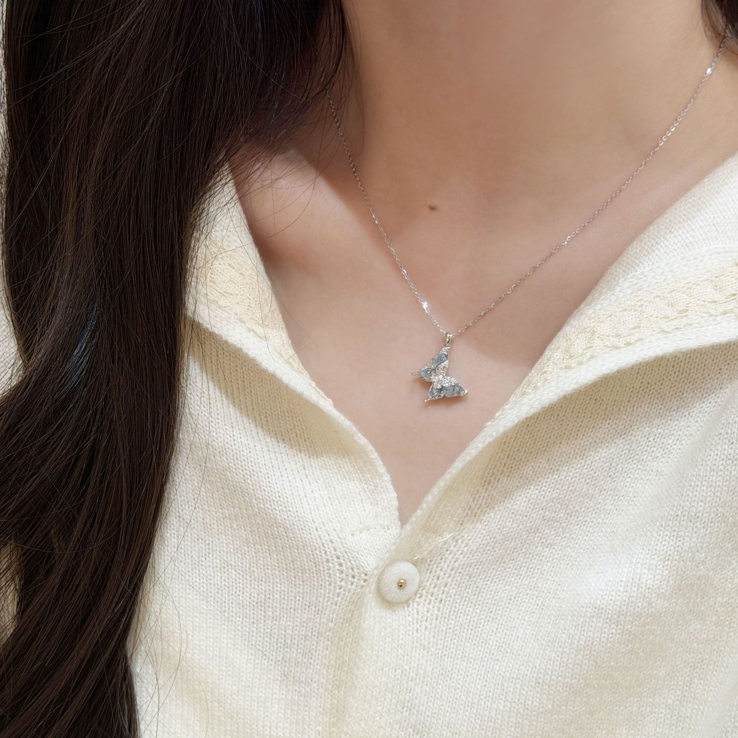 E廠【XDQ0106N】S925純銀輕奢小眾蝴蝶項鍊女甜美精緻碎石玻璃氣質鎖骨鏈
 26.03-1