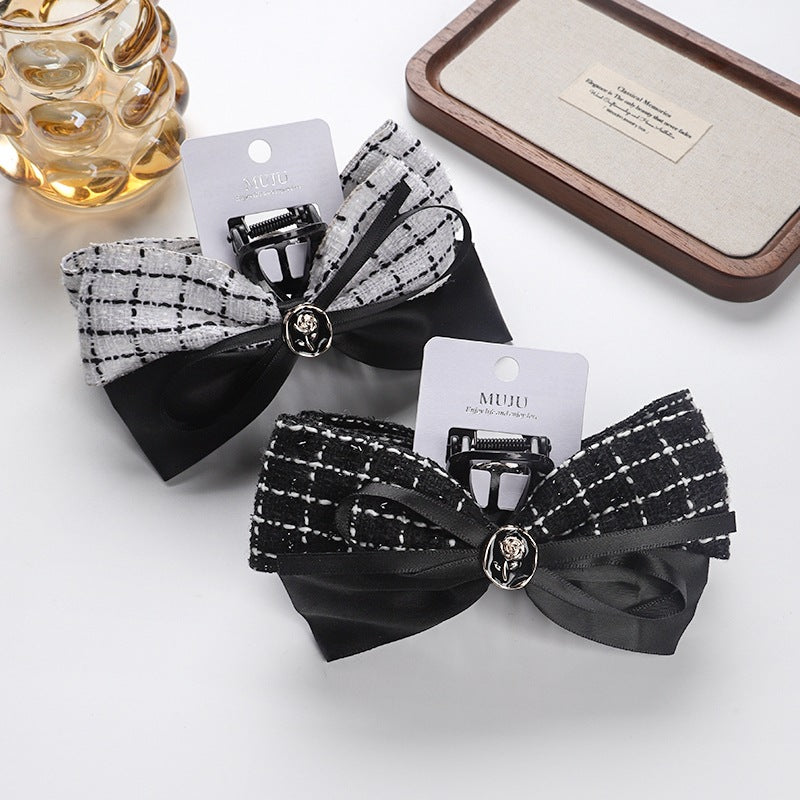 D廠【D339】小香風蝴蝶結抓夾大號多髮量鯊魚夾卡裝高級感髮飾女後腦勺髮夾
 25.11-1「D廠-單筆結帳需滿，NT$600出貨(不含運費)」