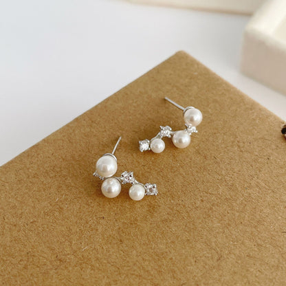 E廠【DQ11491E】S925純銀仿珍珠耳環女氣質高級感北斗星閃鋯甜耳環耳環
 25.09-4